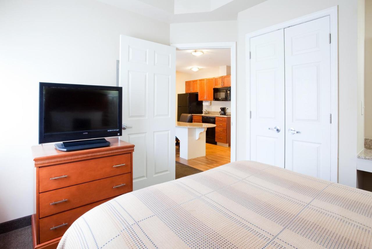 Candlewood Suites Jacksonville By Ihg Exterior foto